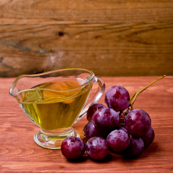 grape-seed-oil-for-hair-and-skin-care